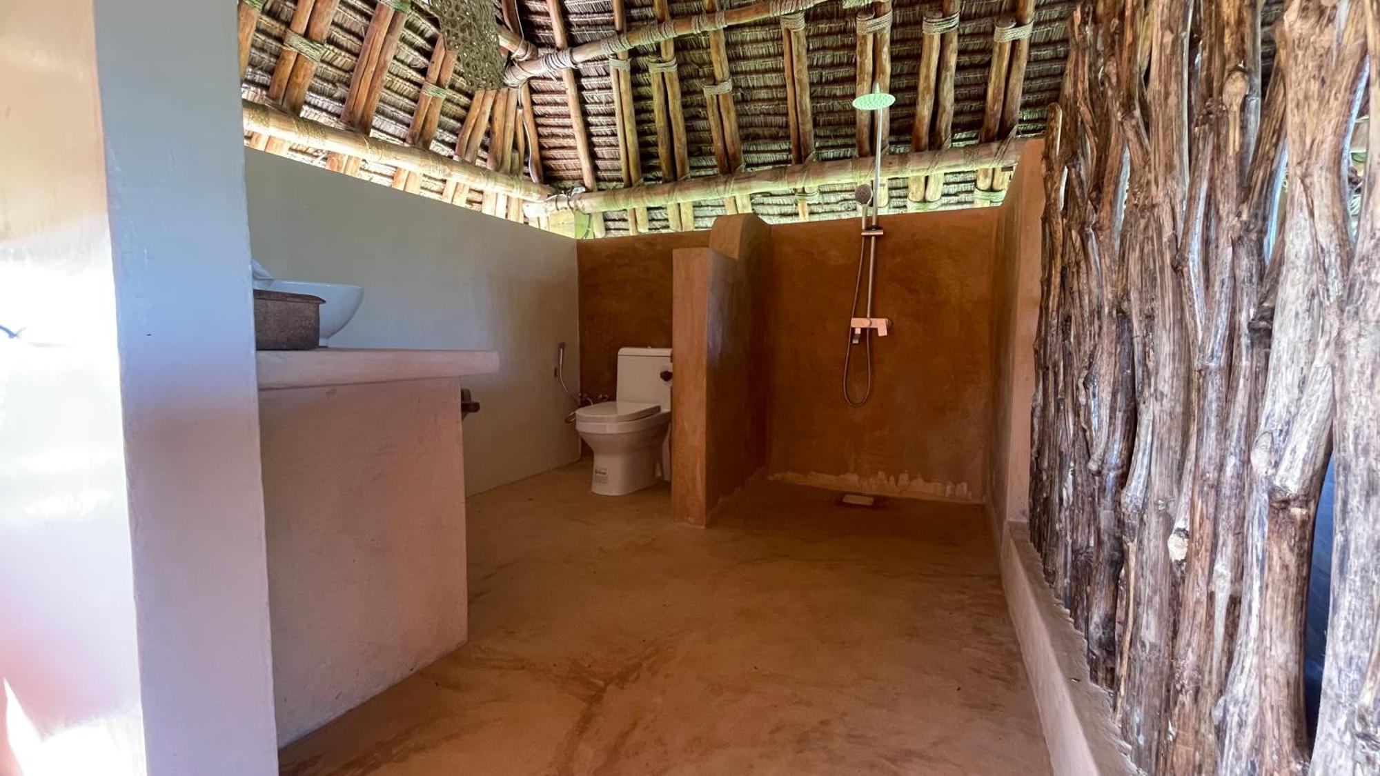 Pangani Cliffs Lodge エクステリア 写真